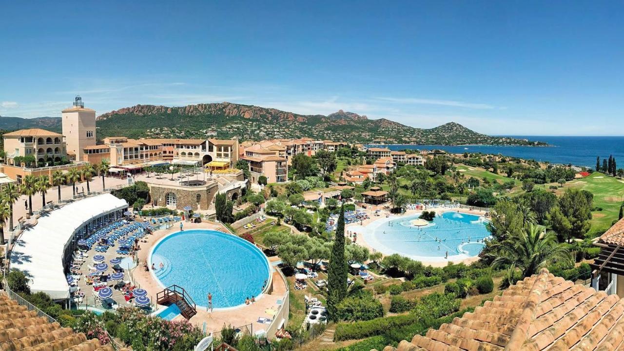 Cap Esterel T2 1ch 4-5p Rez-de-Jardin Vue Mer, Piscine, Parking et Ménage inclus, WIFI gratuit Saint-Raphaël Extérieur photo